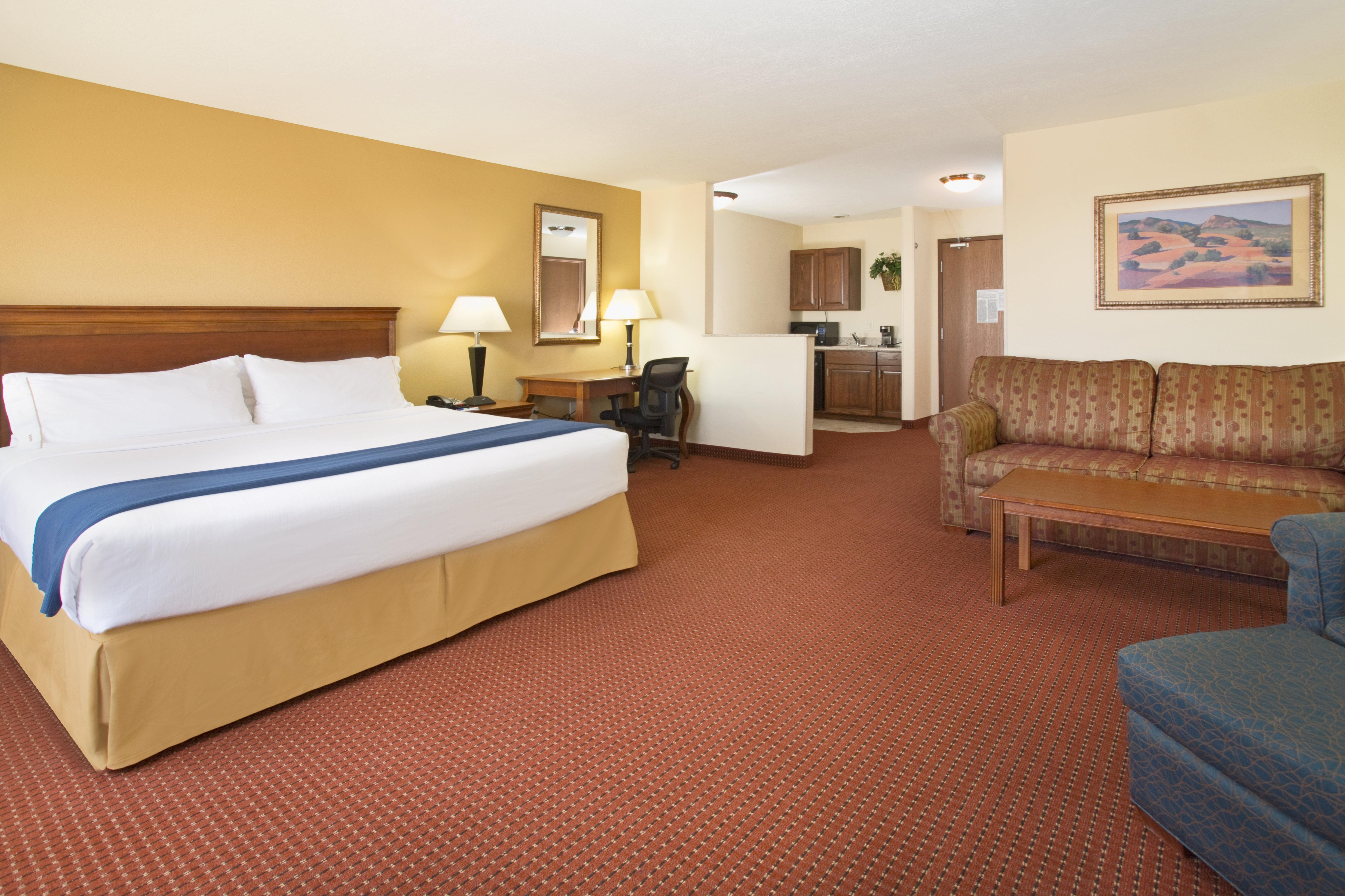Holiday Inn Express Hotel & Suites Las Vegas By Ihg Exterior photo