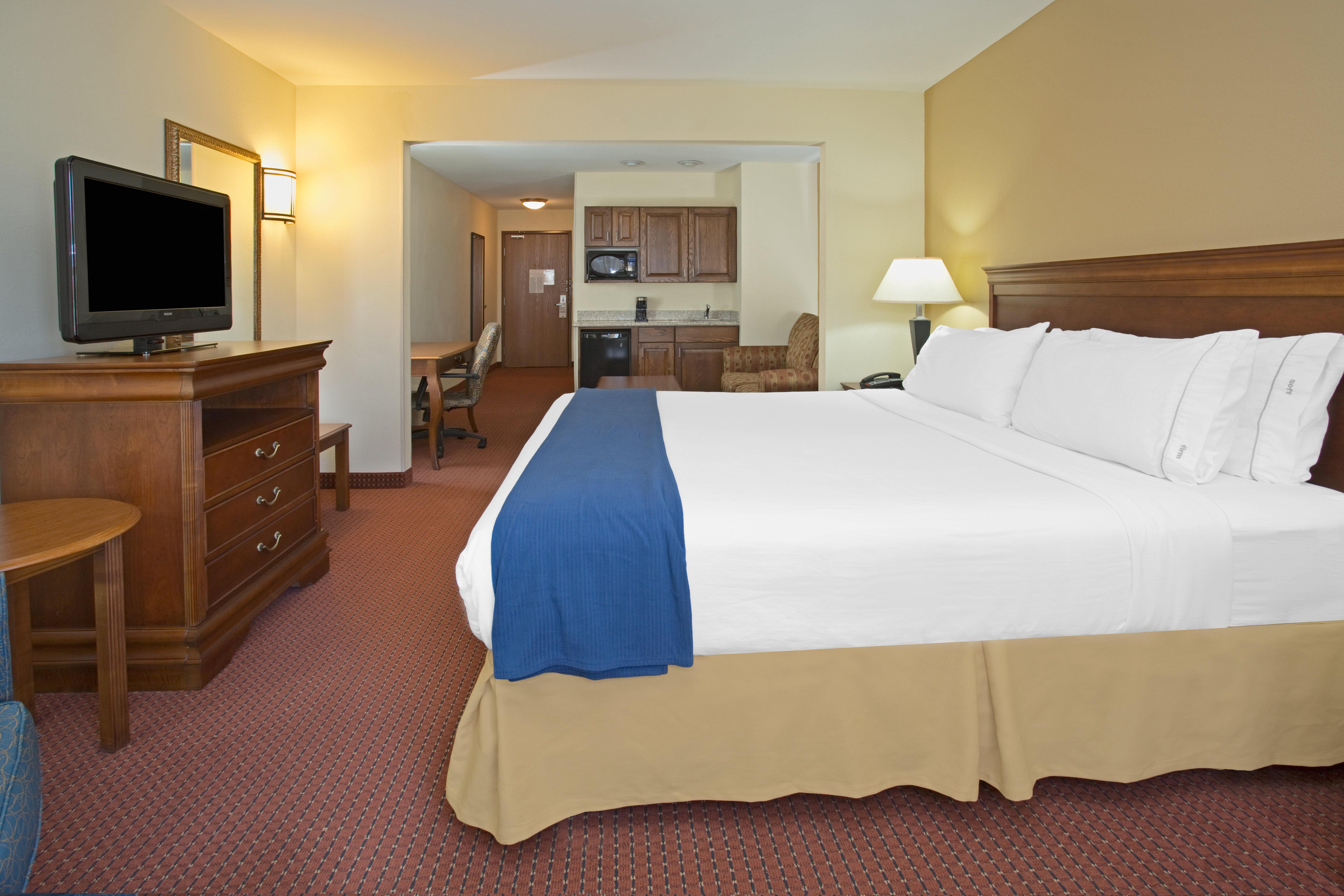 Holiday Inn Express Hotel & Suites Las Vegas By Ihg Exterior photo